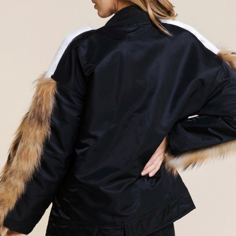 Bomber jacket - Picture 3 of 8